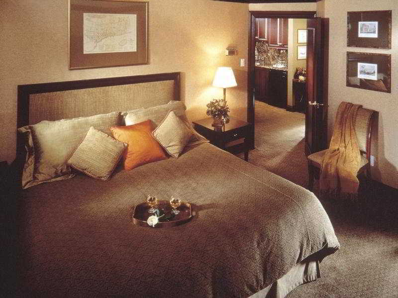 Sens Hotel Montreal Bagian luar foto